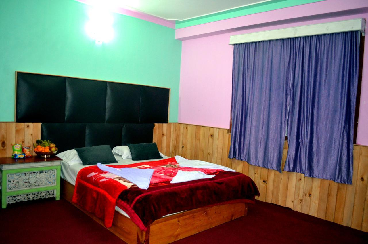 Delight Royal Lachen Extérieur photo