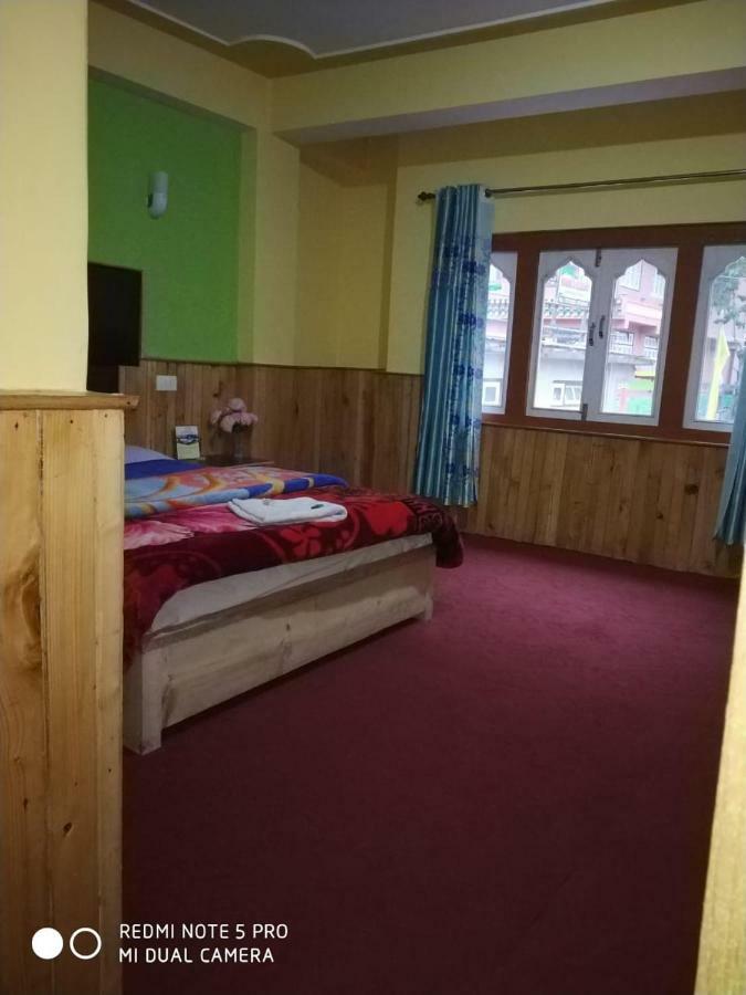 Delight Royal Lachen Extérieur photo