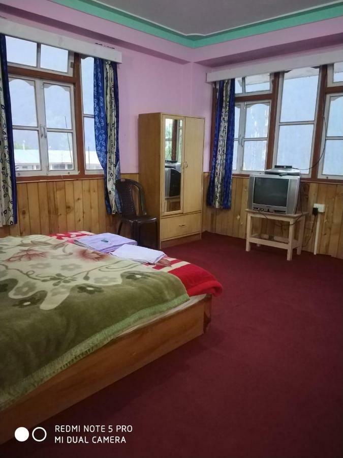Delight Royal Lachen Extérieur photo